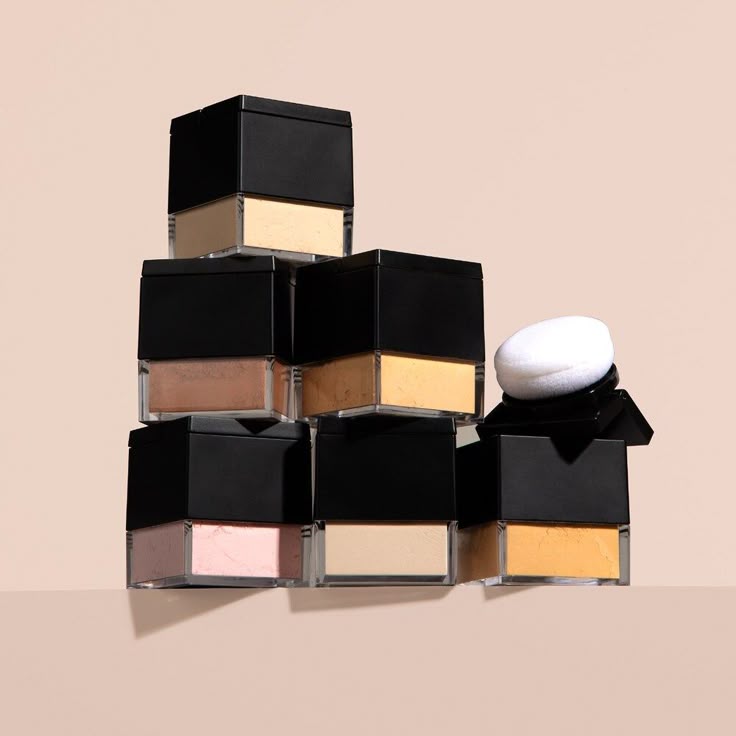Huda Beauty - Mini Easy Bake Loose Baking & Setting Powder